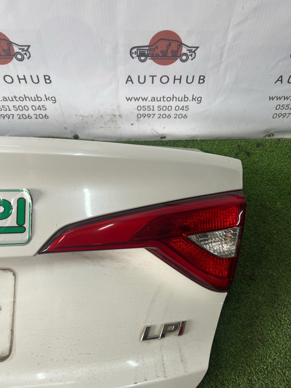 Фонарь крышки багажника - Hyundai Sonata