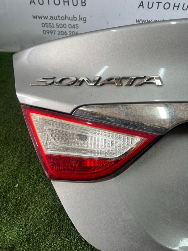 Фонарь крышки багажника - Hyundai Sonata