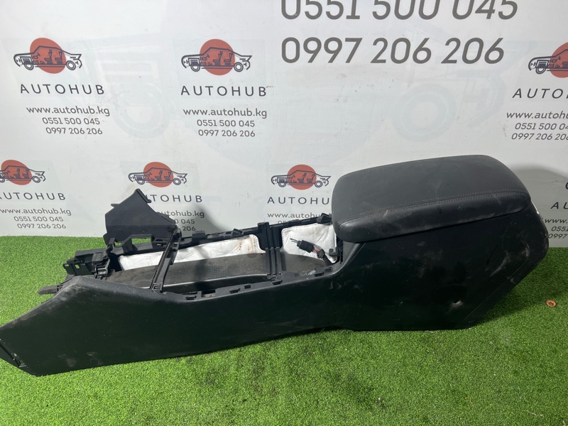 подлокотник - Kia K5
