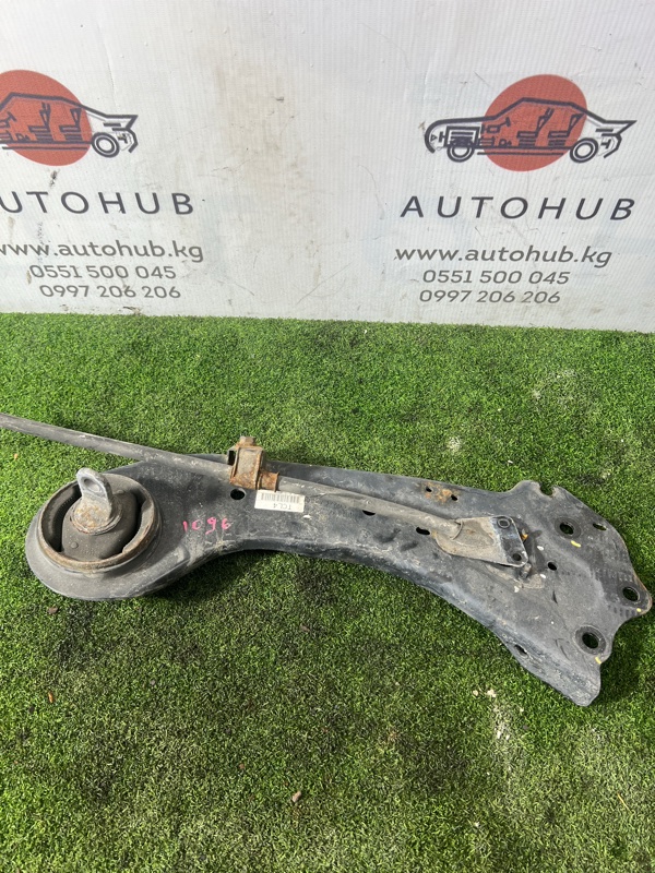 рычаг подвески - Hyundai Sonata
