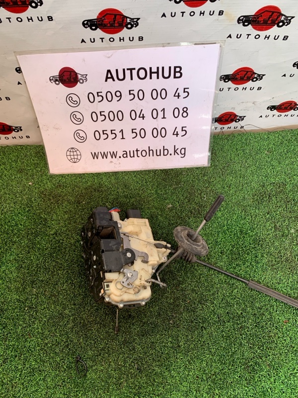 замок двери - Volkswagen Golf