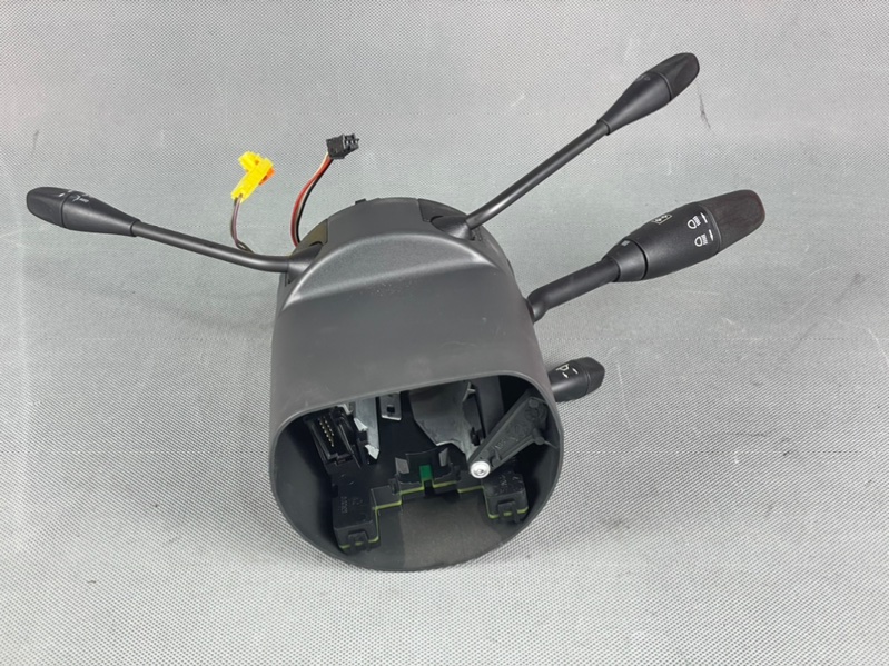 подрулевой переключатель — фото 2