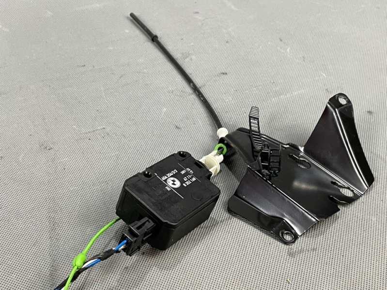 моторчик - BMW 530