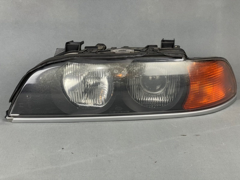 фара - BMW 528