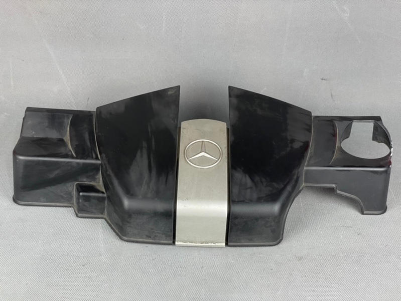 крышка двигателя - Mercedes-Benz E-Class