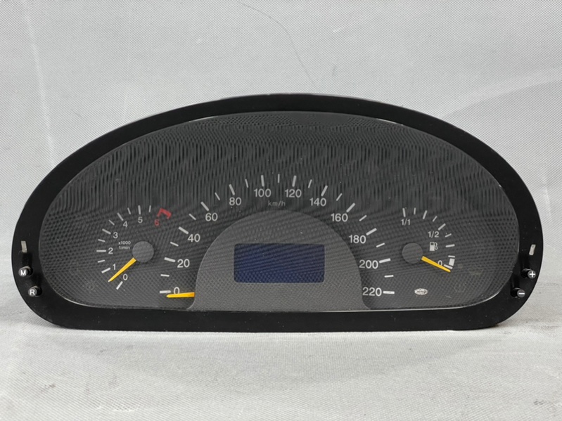 щиток приборов - Mercedes-Benz VITO