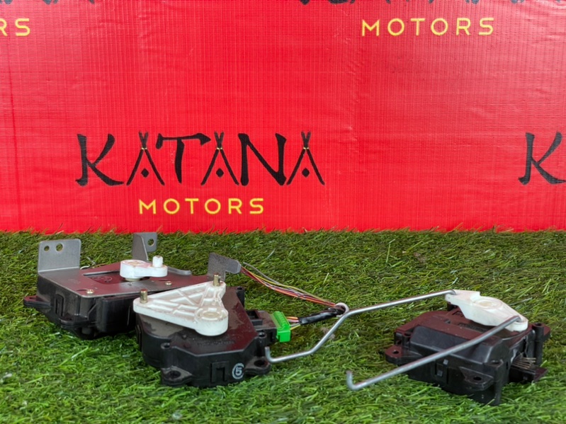 моторчик заслонки отопителя - HONDA TORNEO
