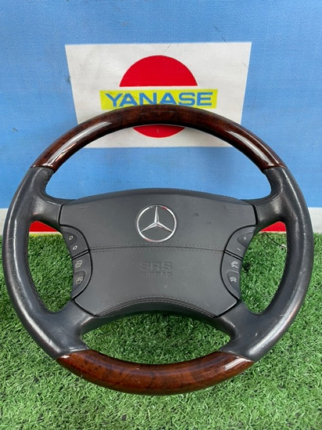 руль - Mercedes-Benz E-Class