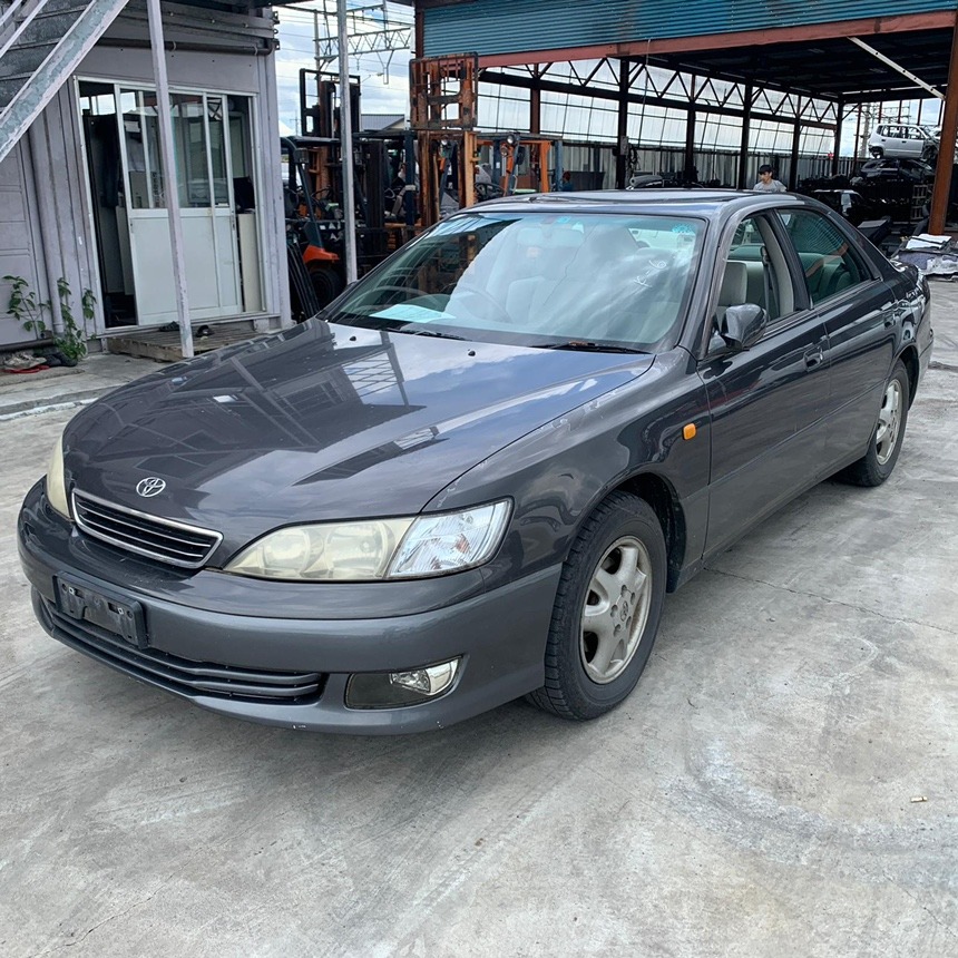 крыло - TOYOTA WINDOM