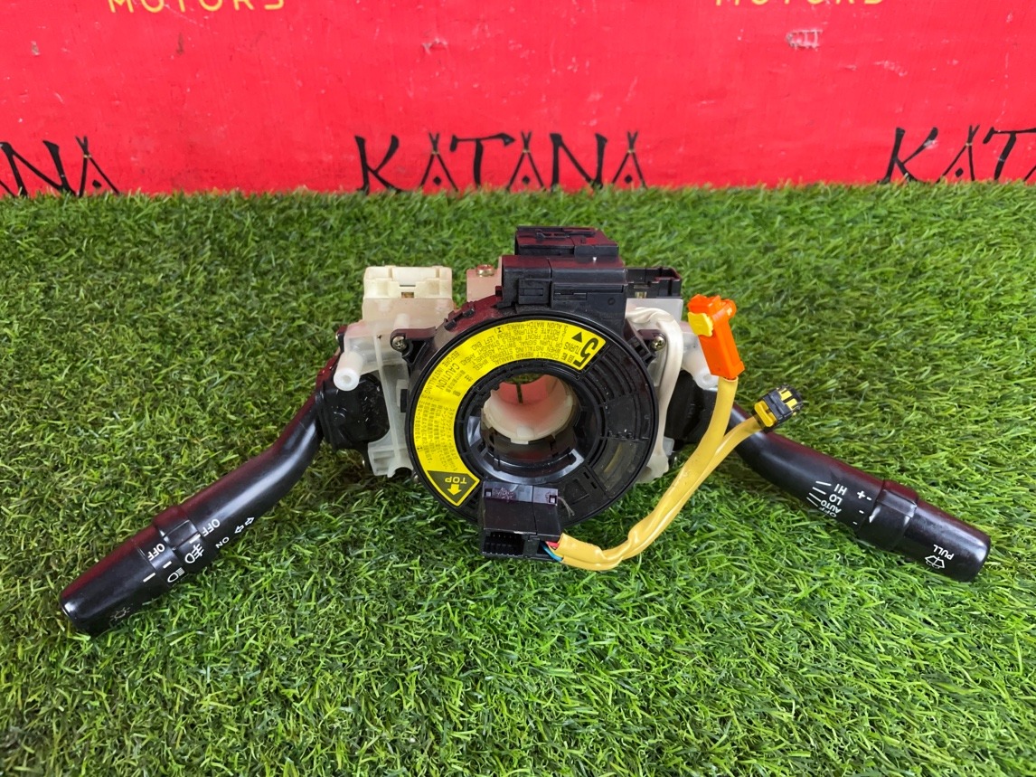 гитара - TOYOTA WINDOM