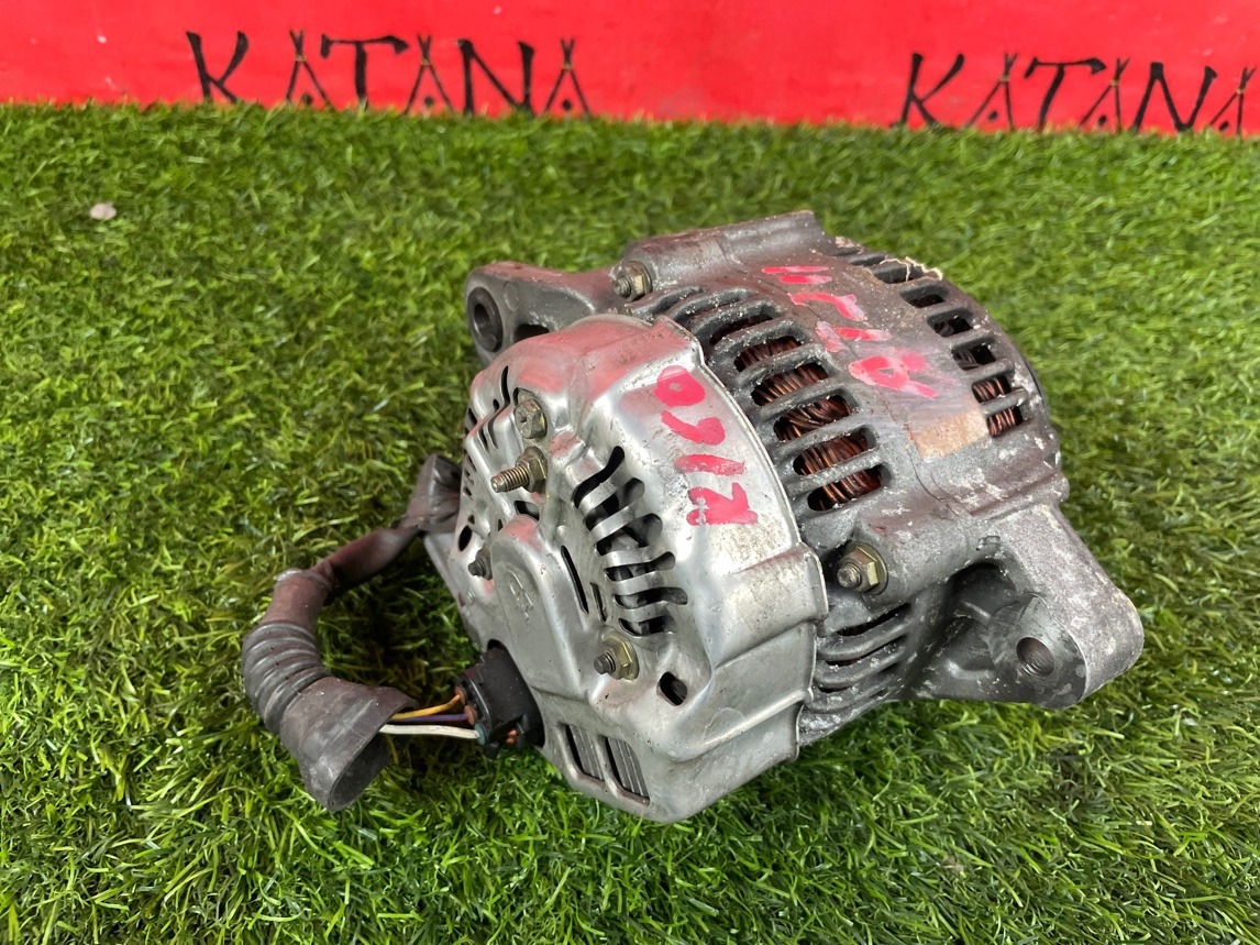 генератор - TOYOTA Karina
