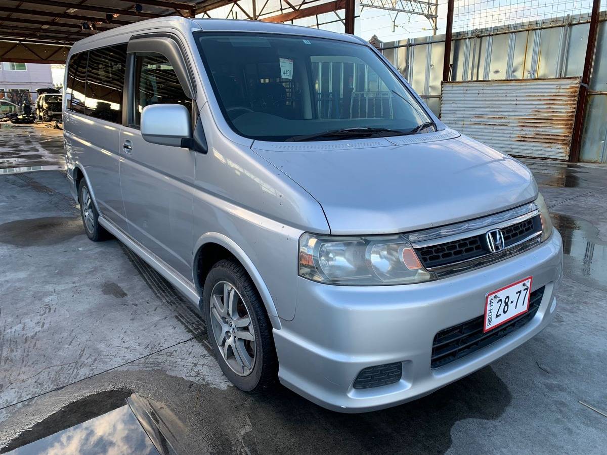 капот - HONDA STEP WGN
