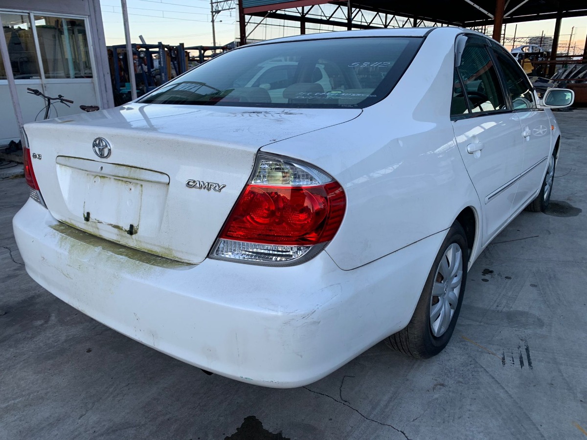 задний фонарь - Toyota CAMRY