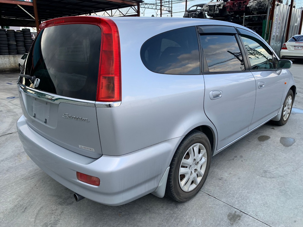задний фонарь - HONDA Stream