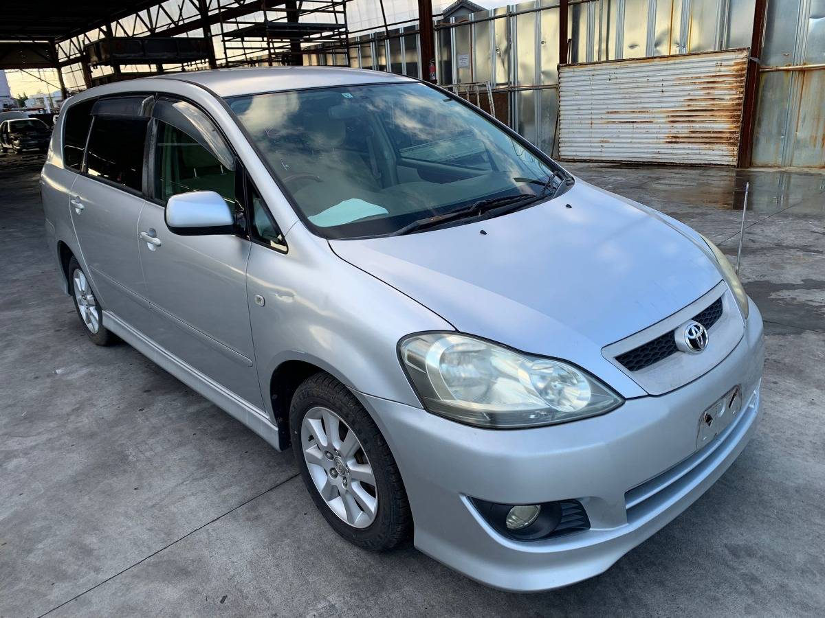 зеркало заднего вида - Toyota Ipsum