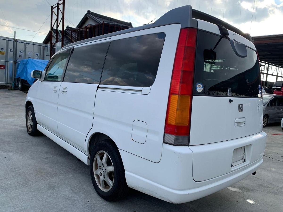 глухое стекло - HONDA STEP WGN