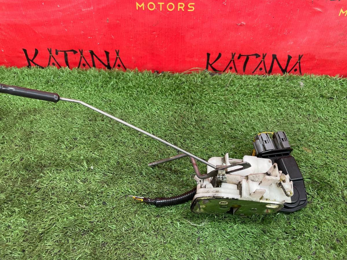 замок двери - HONDA STEP WGN
