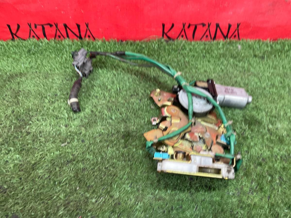 замок двери - HONDA STEP WGN