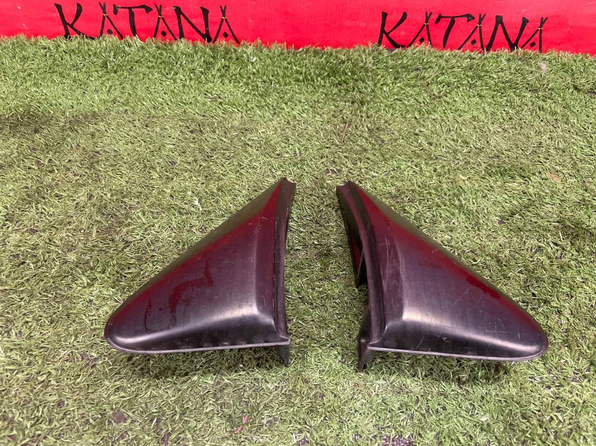 уголок - HONDA STEP WGN