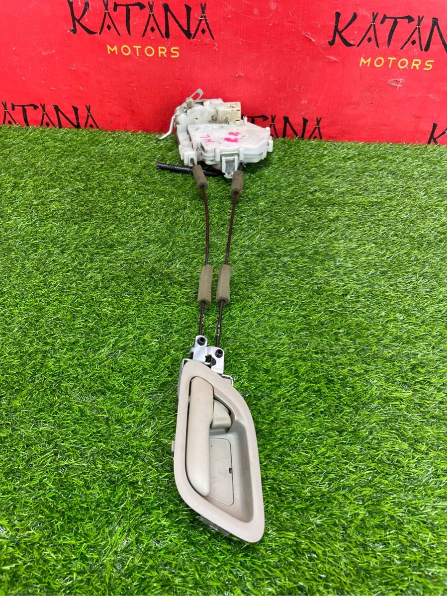 замок двери - HONDA Edix