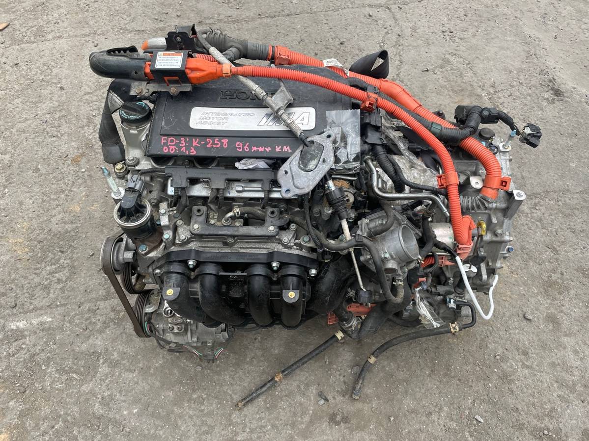 двигатель в сборе - HONDA CIVIC