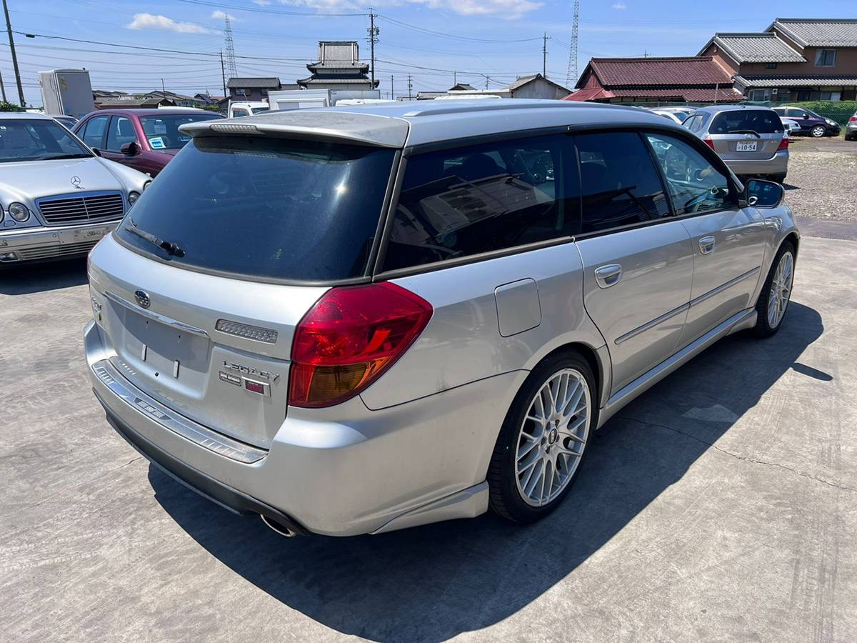 задний фонарь - SUBARU Legacy