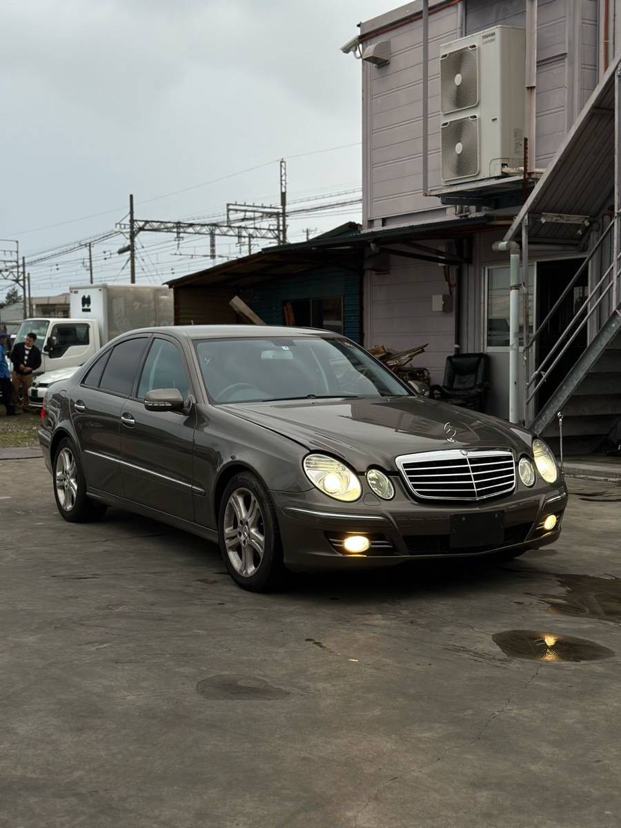 капот - Mercedes-Benz Е-class