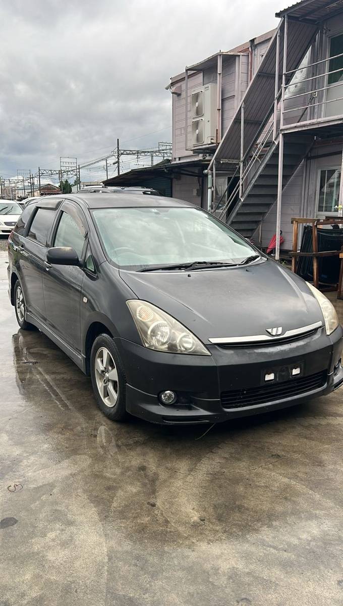 бампер - Toyota WISH