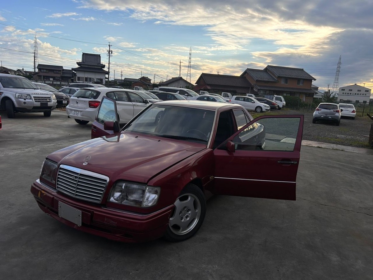 зеркало заднего вида - Mercedes-Benz Е-class