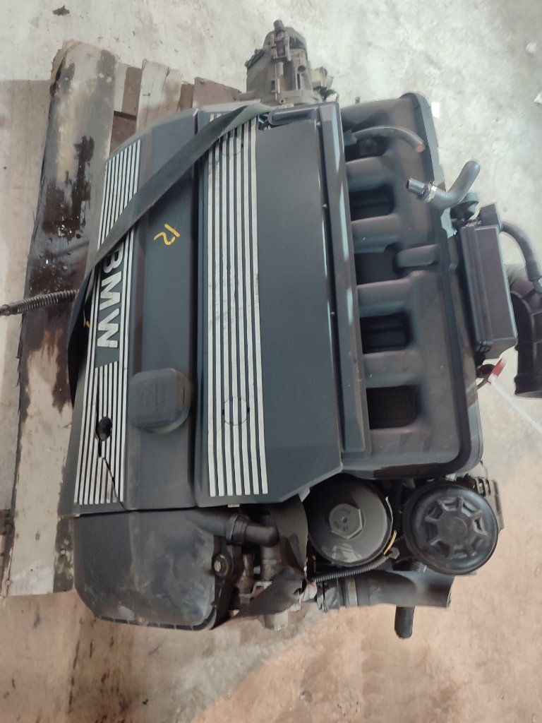 Двигатель - BMW 3-series