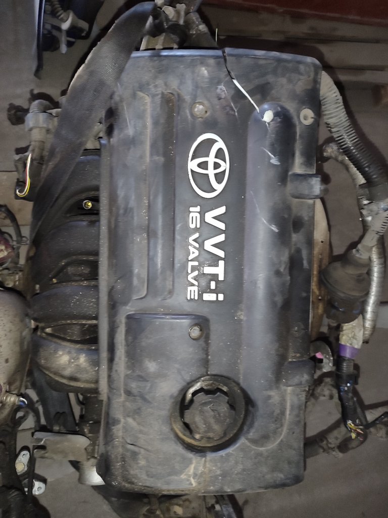 Двигатель - Toyota Avensis