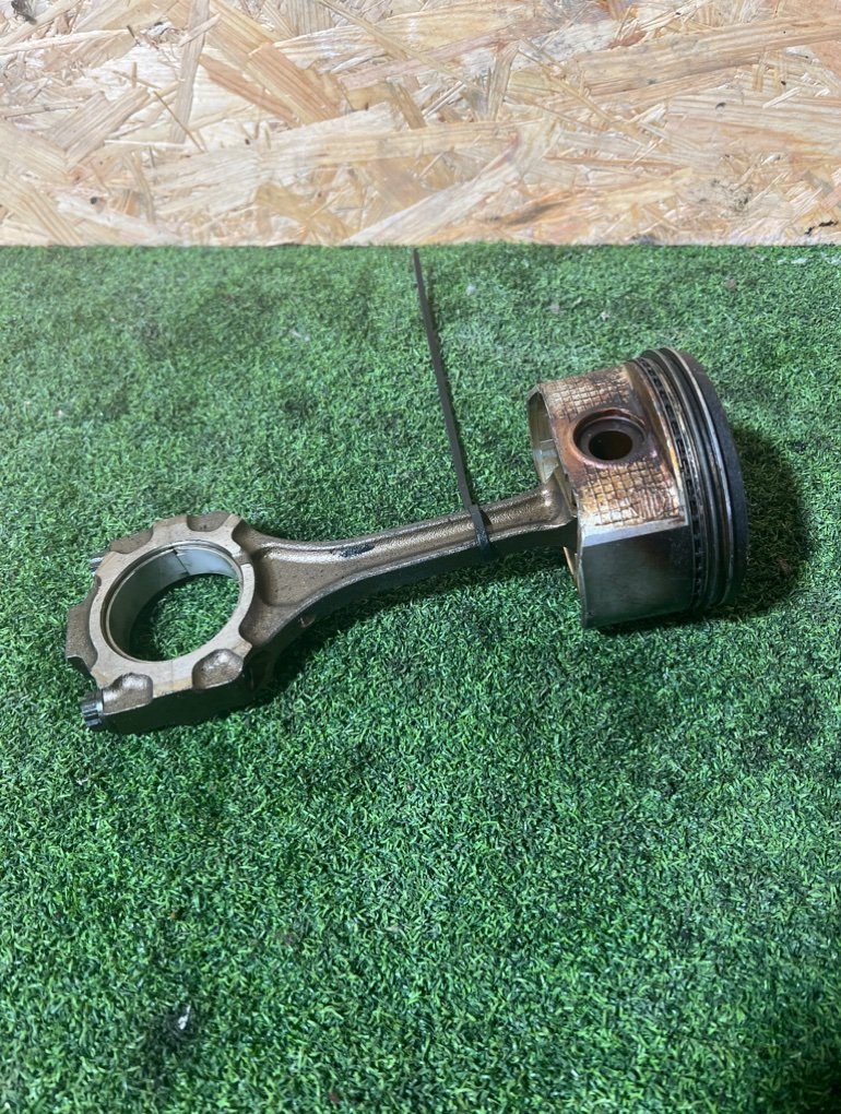 Поршень - TOYOTA windom