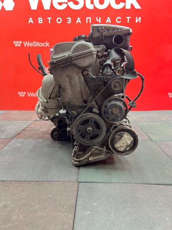 Двигатель - Toyota Prius